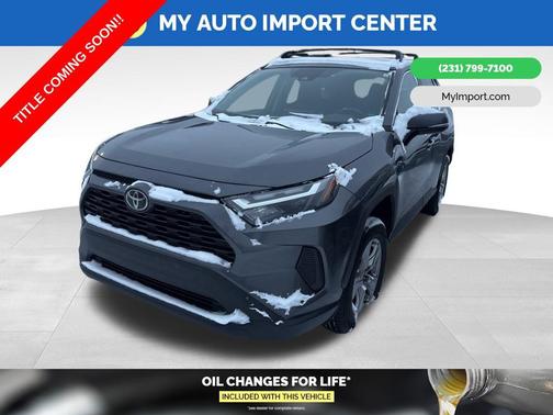 2022 Toyota RAV4 XLE