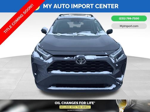 2022 Toyota RAV4 XLE