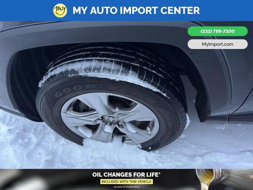 2022 Toyota RAV4 XLE