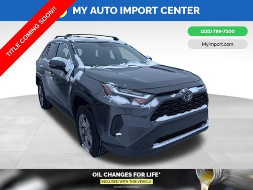 2022 Toyota RAV4 XLE