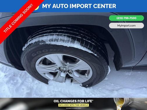 2022 Toyota RAV4 XLE