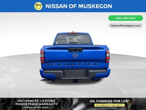 Bluestone Pearl 2027 Nissan Frontier SV