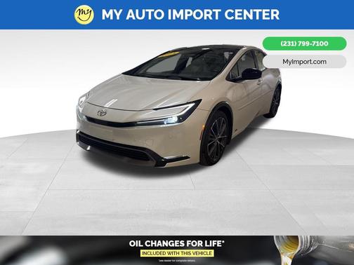 2024 Toyota Prius XLE