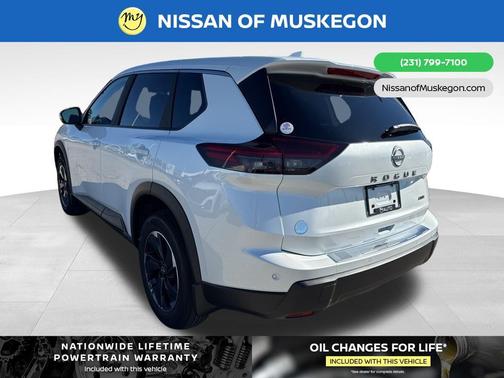 2026 Nissan Rogue SV