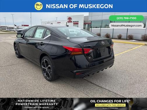 2025 Nissan Altima 2.5 SR
