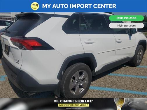 2023 Toyota RAV4 XLE