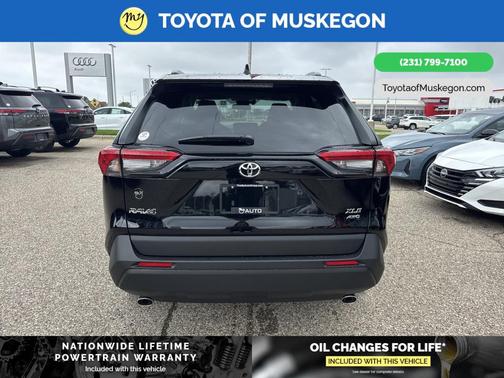 2025 Toyota RAV4 XLE