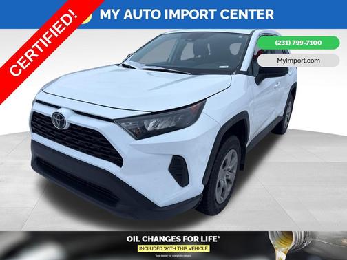 2022 Toyota RAV4 LE