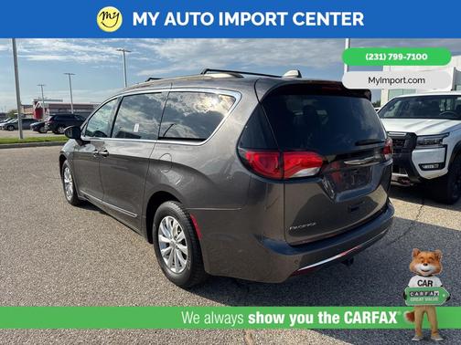 2017 Chrysler Pacifica Touring-L