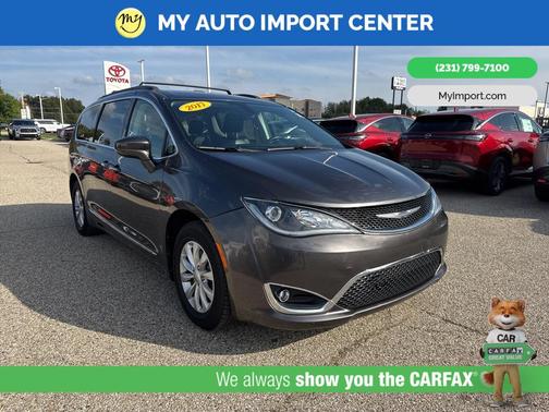 2017 Chrysler Pacifica Touring-L