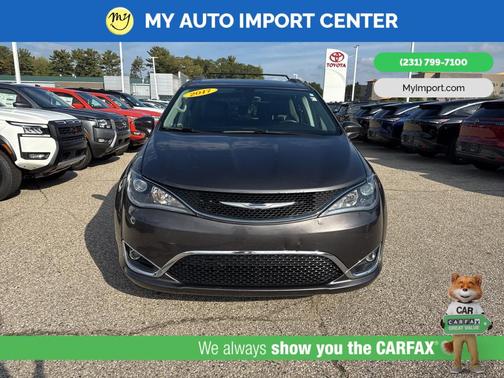2017 Chrysler Pacifica Touring-L