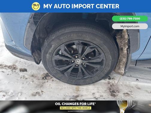 2022 Toyota RAV4 Hybrid SE