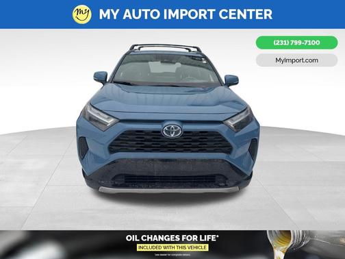2022 Toyota RAV4 Hybrid SE