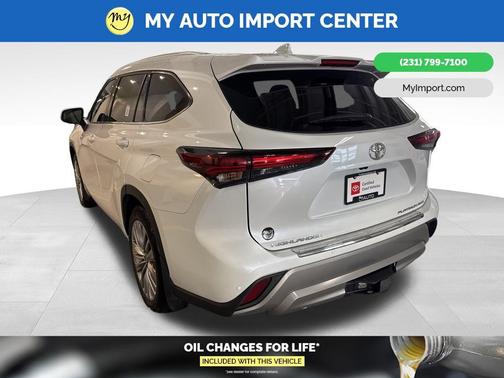 2024 Toyota Highlander Platinum