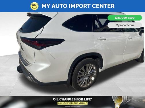 2024 Toyota Highlander Platinum