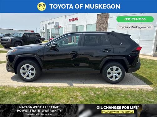 2025 Toyota RAV4 LE
