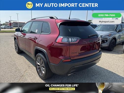 2021 Jeep Cherokee Latitude Lux