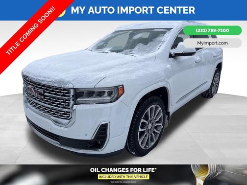 2023 GMC Acadia Denali