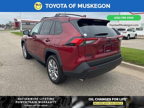 2025 Toyota RAV4 XLE Premium