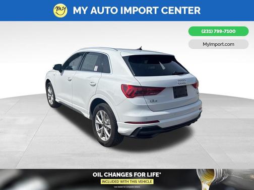 2022 Audi Q3 Premium Plus