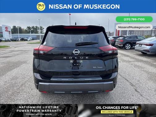 2025 Nissan Rogue SL
