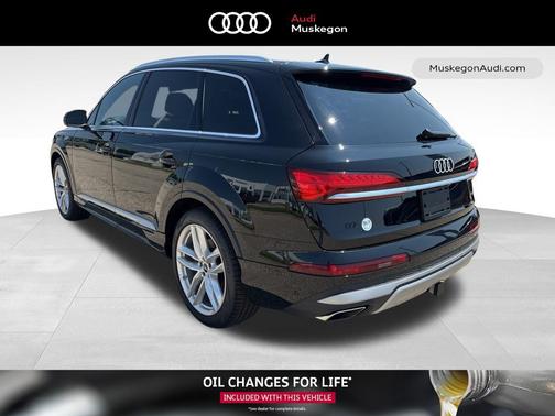 2025 Audi Q7 55 Premium Plus