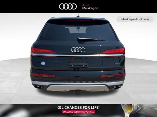 2025 Audi Q7 55 Premium Plus