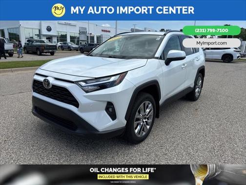 2023 Toyota RAV4 XLE Premium