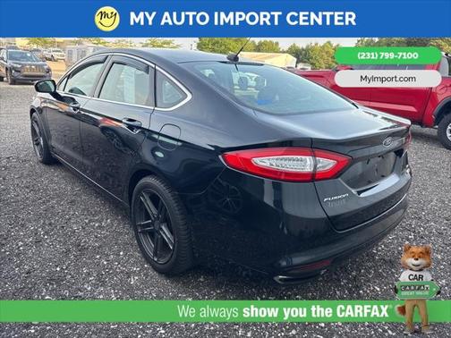 2014 Ford Fusion SE