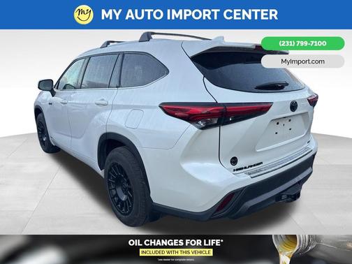 2021 Toyota Highlander Hybrid XLE