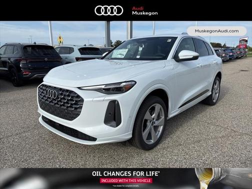 2025 Audi Q5 2.0T Premium Plus