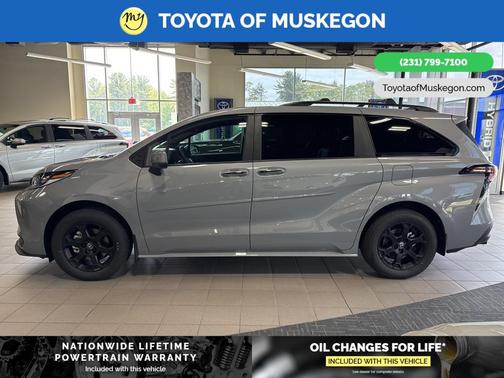 2025 Toyota Sienna Woodland Edition