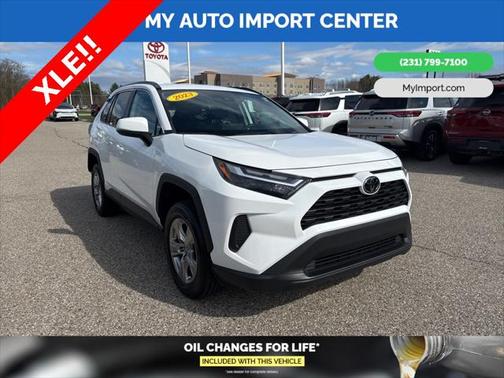2023 Toyota RAV4 XLE