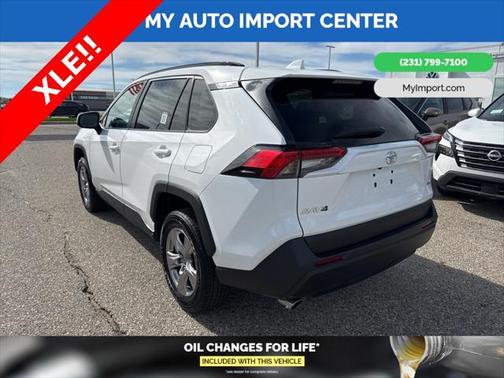 2023 Toyota RAV4 XLE