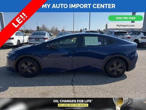 2023 Toyota Prius LE