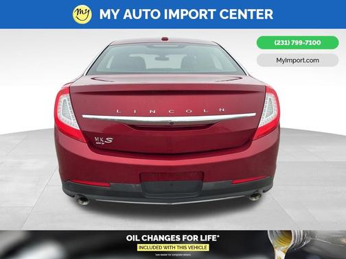 2016 Lincoln MKS Base