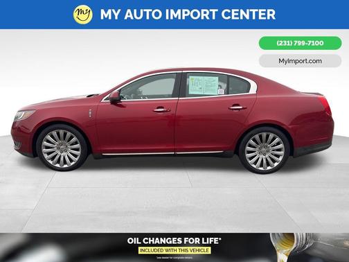 2016 Lincoln MKS Base