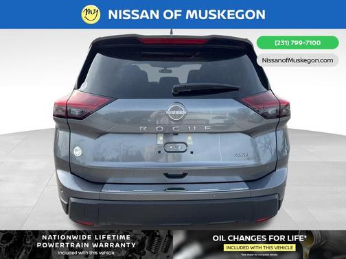 2026 Nissan Rogue SV