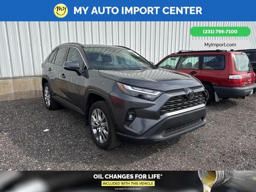 2024 Toyota RAV4 XLE Premium