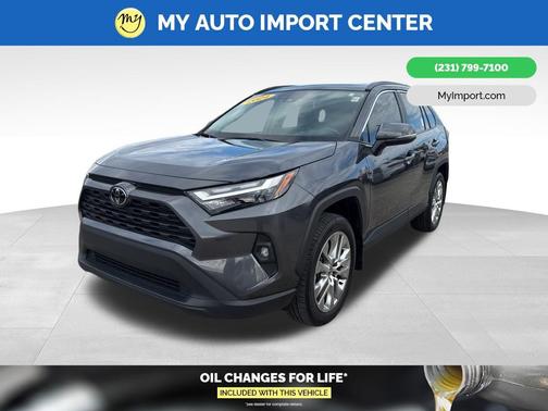 2024 Toyota RAV4 XLE Premium