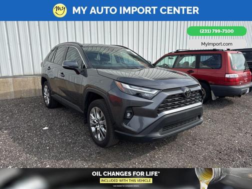 2024 Toyota RAV4 XLE Premium