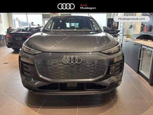 2025 Audi Q6 e-tron Premium