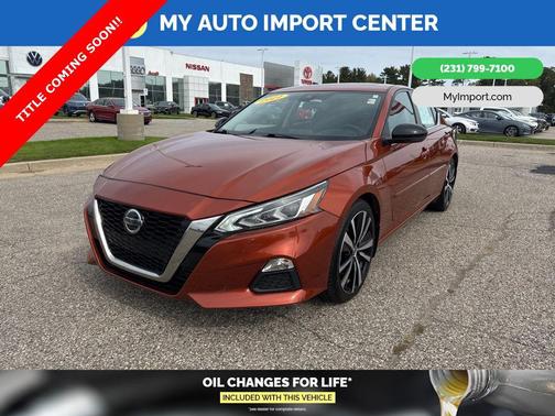 2021 Nissan Altima 2.0 SR