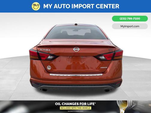 2021 Nissan Altima 2.0 SR