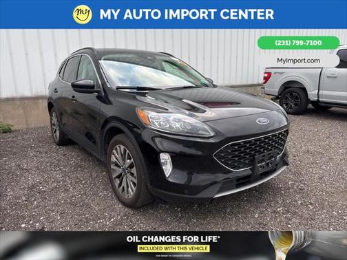 2022 Ford Escape Titanium