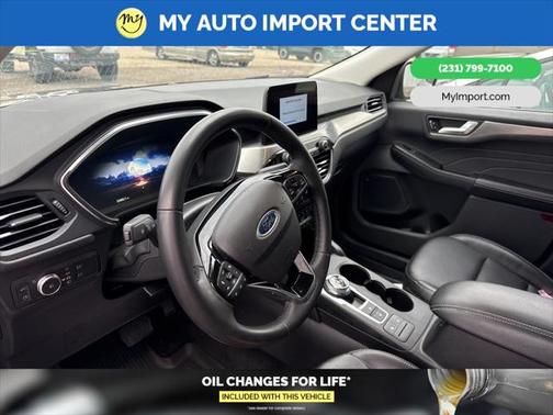 2022 Ford Escape Titanium