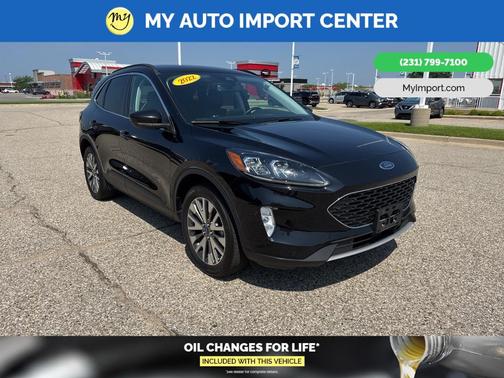 2022 Ford Escape Titanium