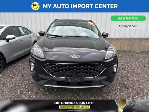 2022 Ford Escape Titanium