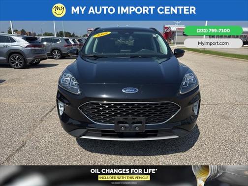 2022 Ford Escape Titanium