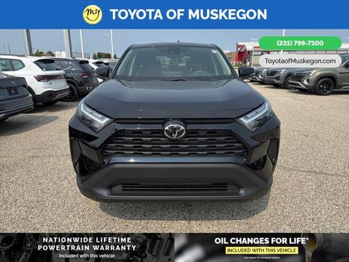 2025 Toyota RAV4 LE